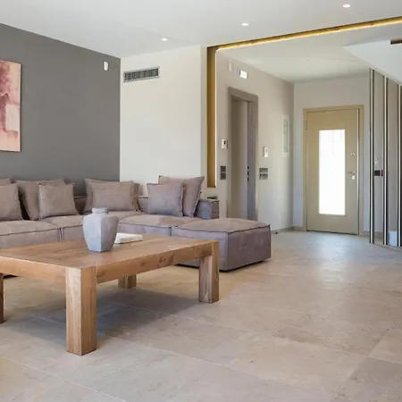 Βίλα Stunning Kefalonia 4 Bedrooms Ylenia Private Pool Λακήθρα