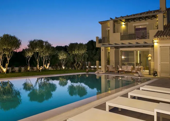 Stunning Kefalonia 4 Bedrooms Ylenia Private Pool فيلة Lakíthra