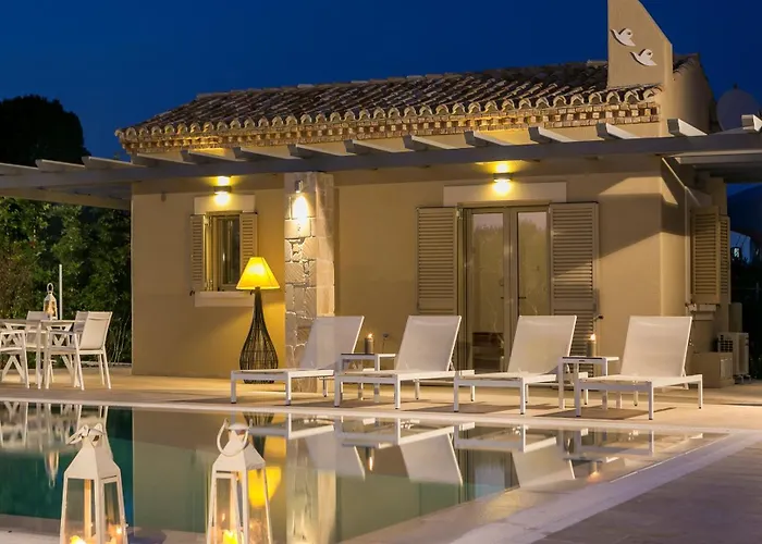 Stunning Kefalonia 4 Bedrooms Ylenia Private Pool Lakíthra